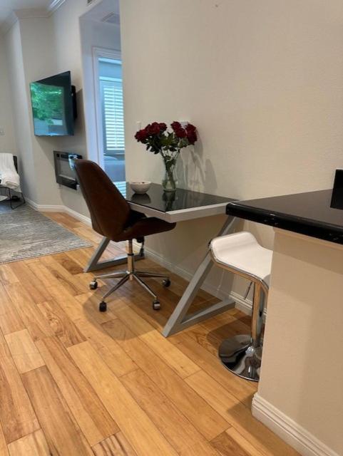 Irvine Gem Luxury Condo Near Irvine Business & Uci Hospital Kültér fotó